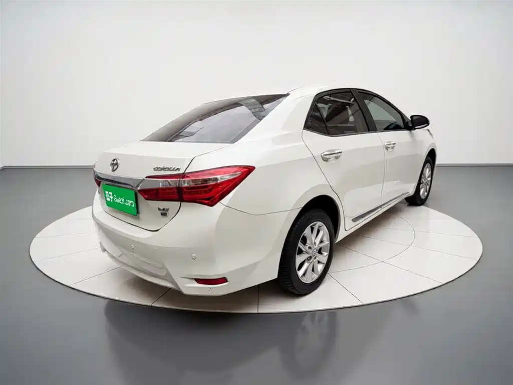 Toyota Corolla 2017 Model 1.2T CVT GL-i Leather Edition фото 4