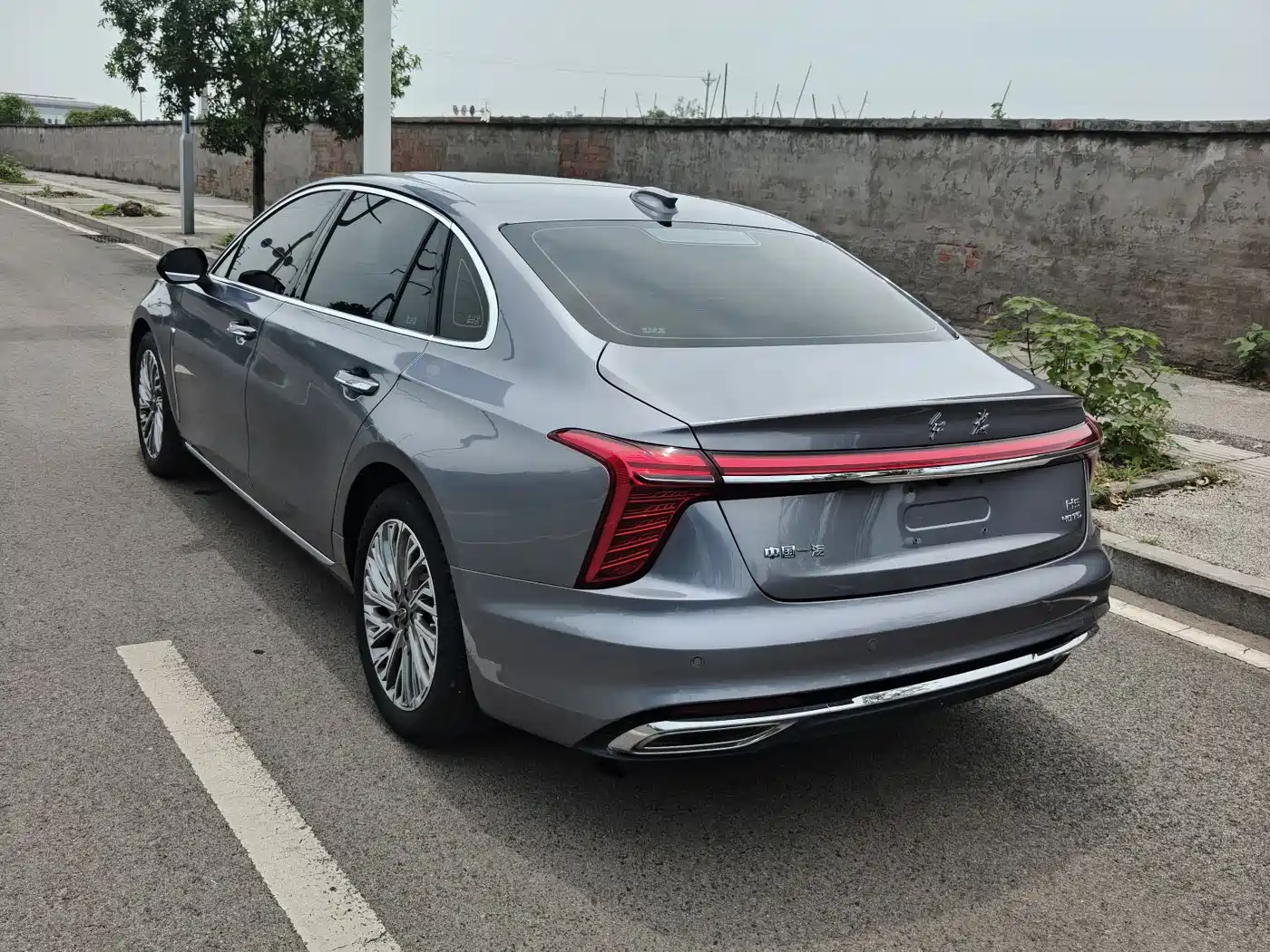 Hongqi H5 2023 2.0T Auto Smart Connect Flag Comfort фото 20