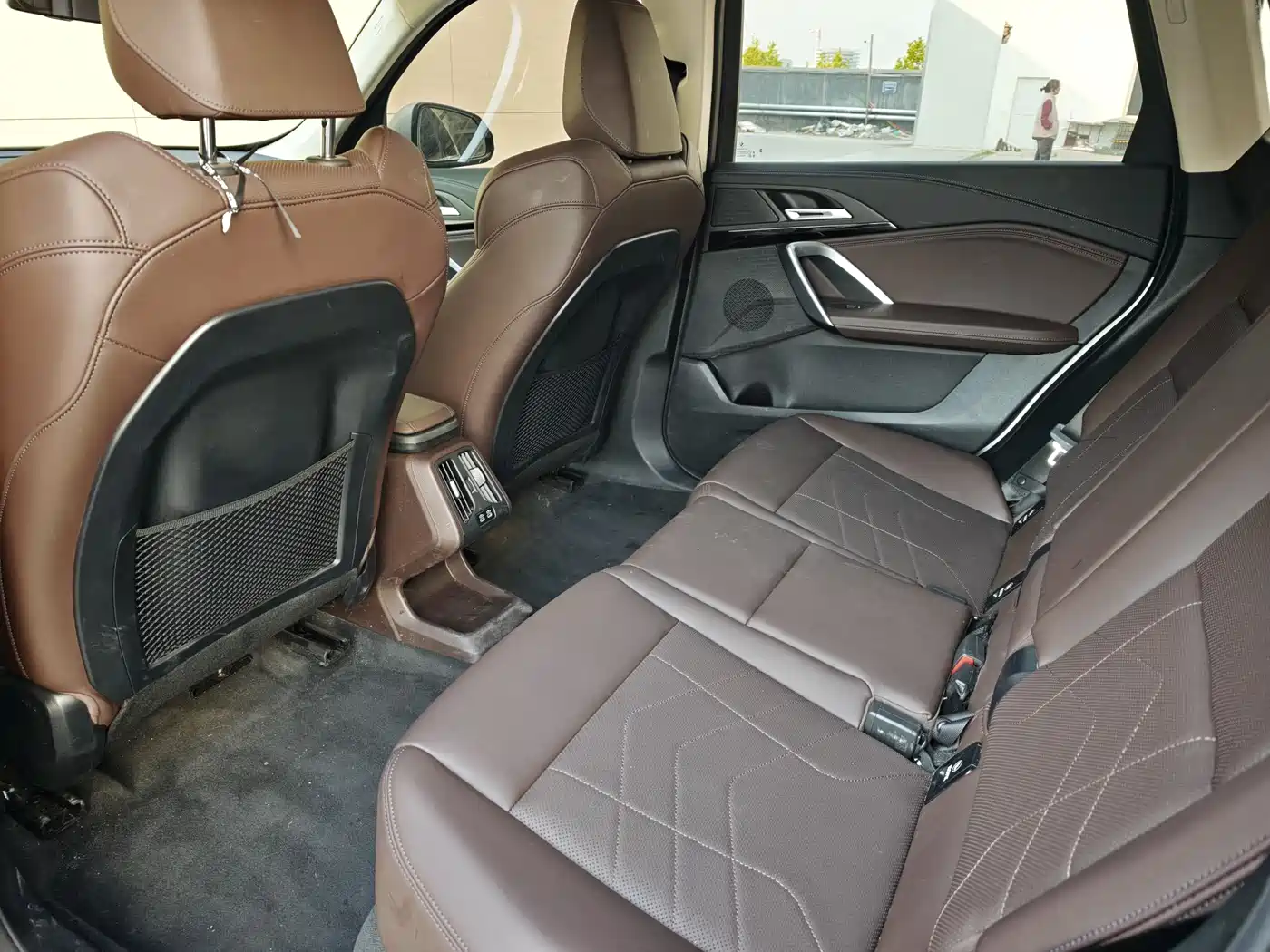 BMW iX1 2025 eDrive25L X Design Package фото 9