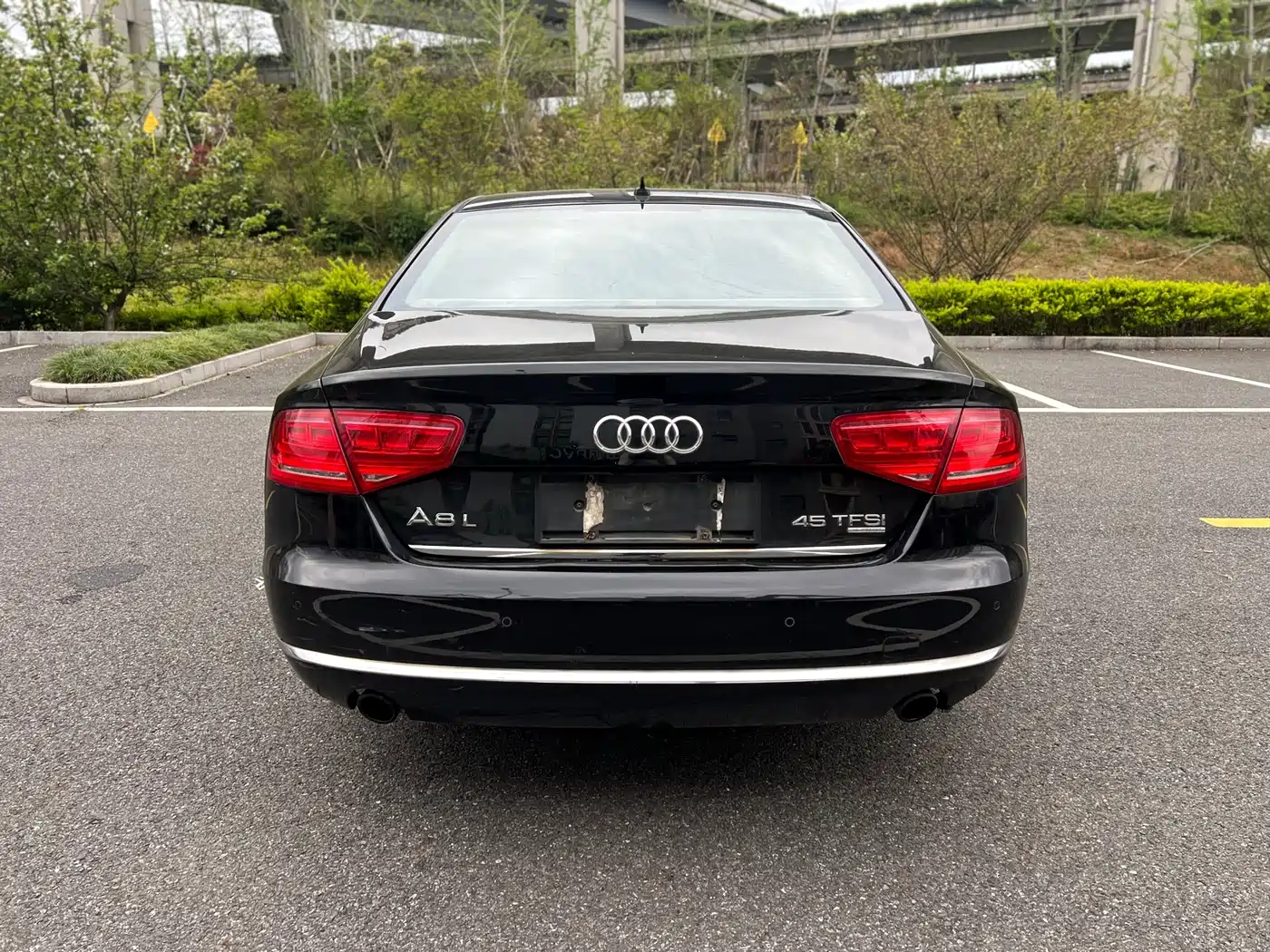 Audi A8 2012 A8L 45 TFSI quattro Luxury фото 6