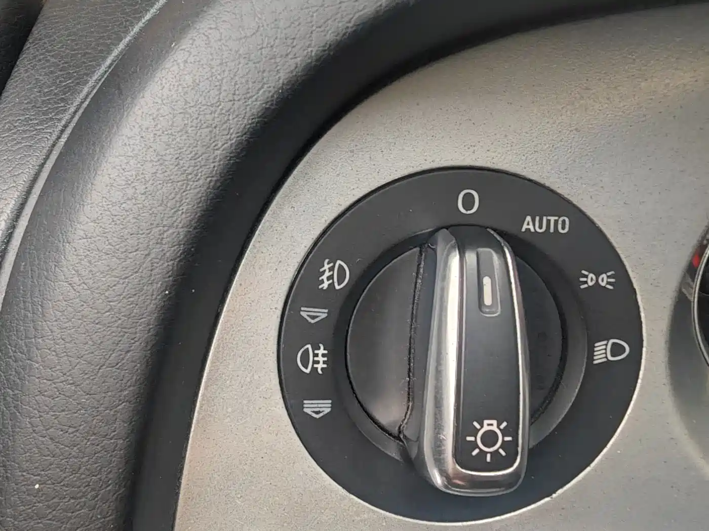Фото 16 - Audi A6L