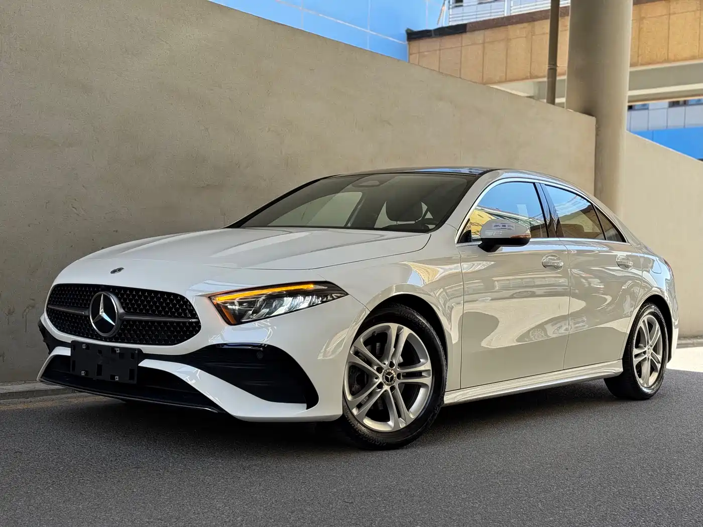 Mercedes-Benz A-Class 2023 A 180 L