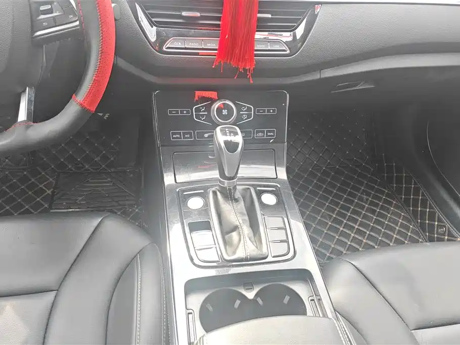 Hongqi H5 2019 30TD Agile Edition фото 16