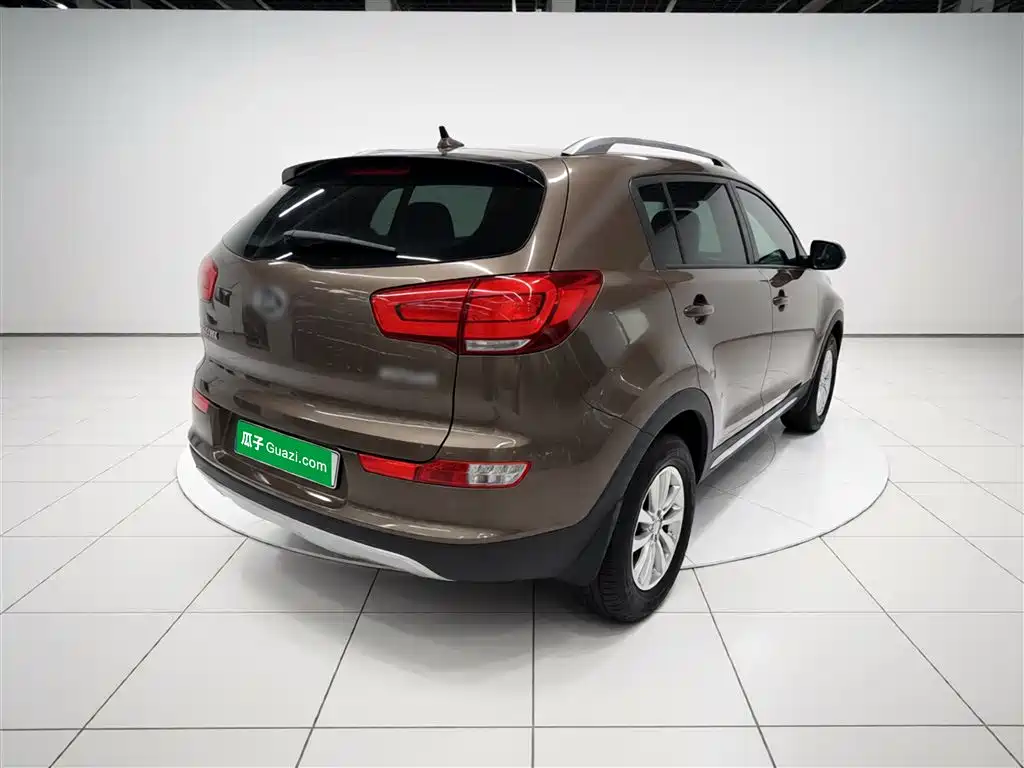 Kia Sportage 2016 2.0L Automatic 2WD GL фото 7