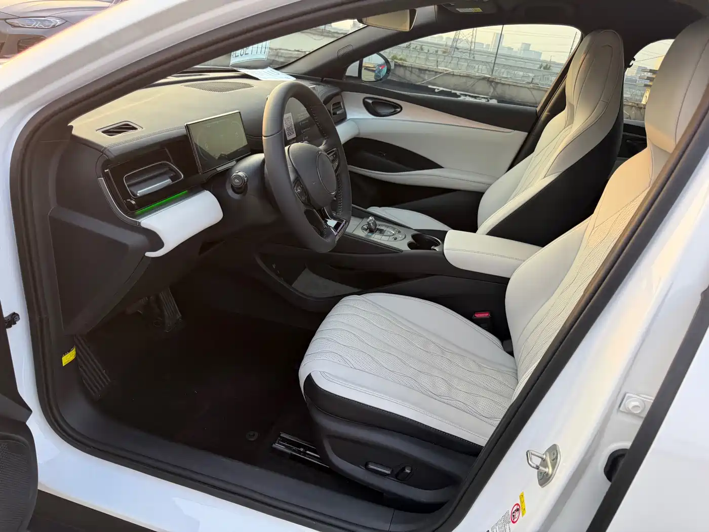 BYD Seal 06 New Energy 2024 DM-i 120KM Flagship фото 14