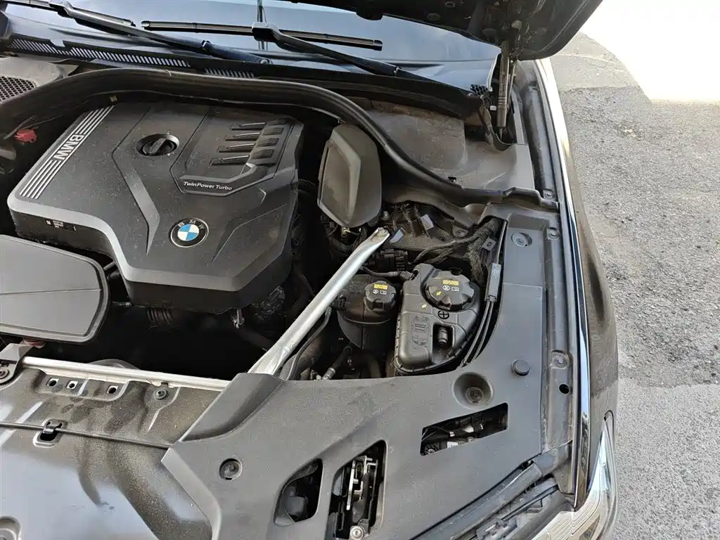 BMW 5 Series 2022 Model Second Facelift 530Li Leading M Sport Package фото 23