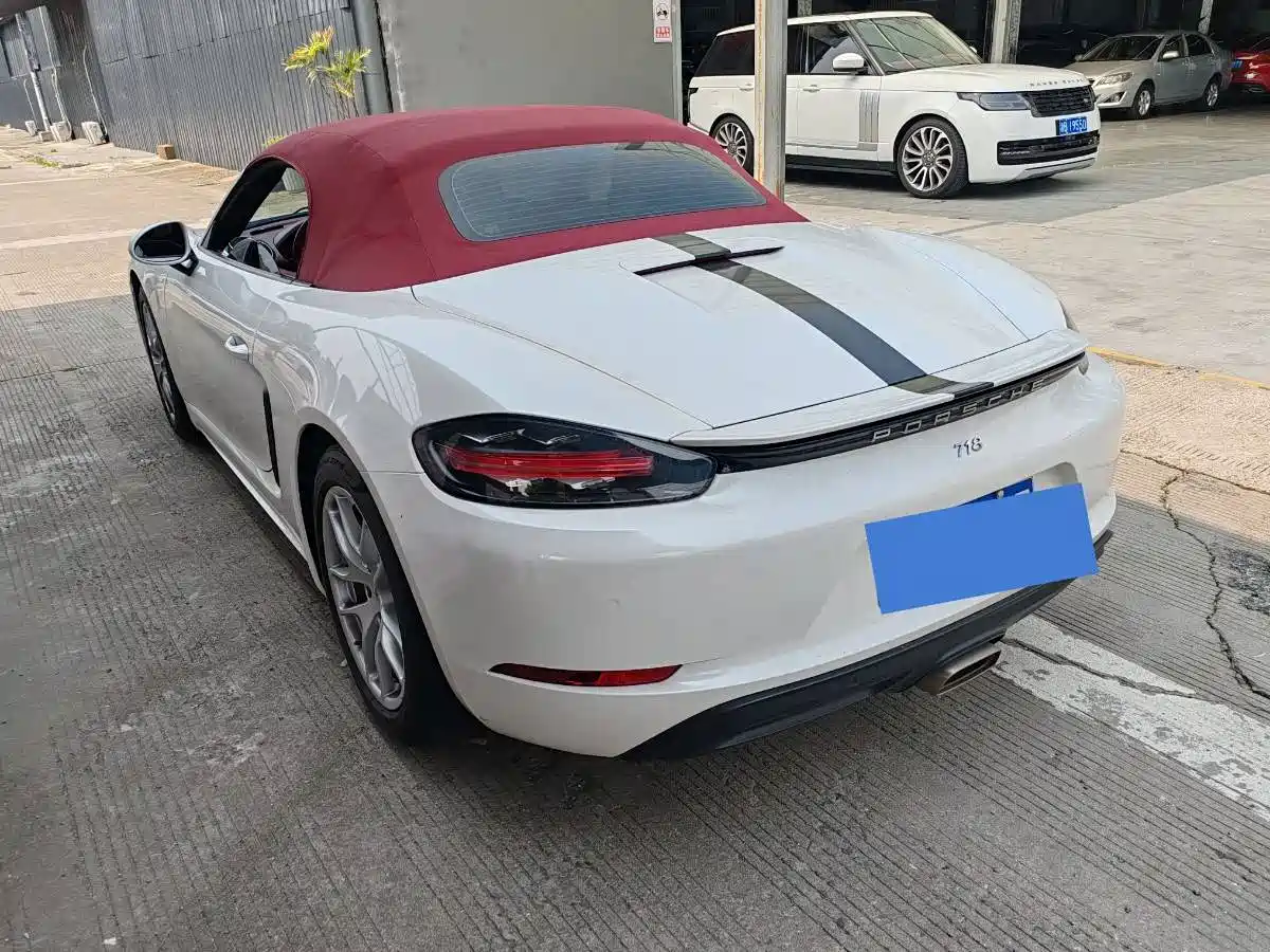 Porsche 718 2020 Boxster 2.0T фото 11