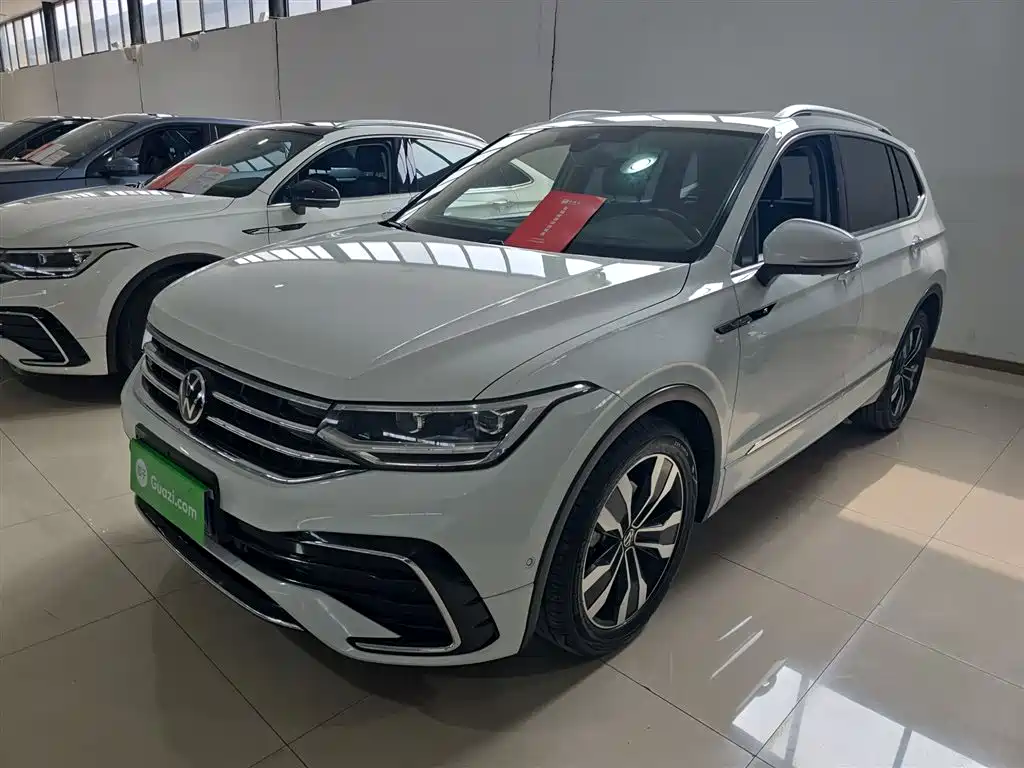 Volkswagen Tiguan L 2023 330TSI Auto 2WD R-Line Premium Edition фото 2
