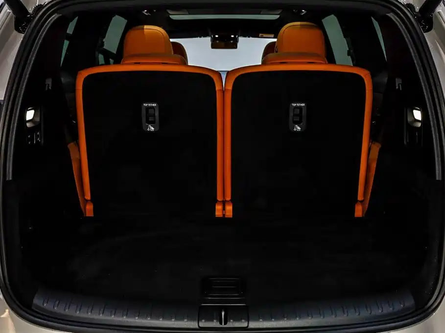 Li Auto Li i8 2025 2025 Standard Edition