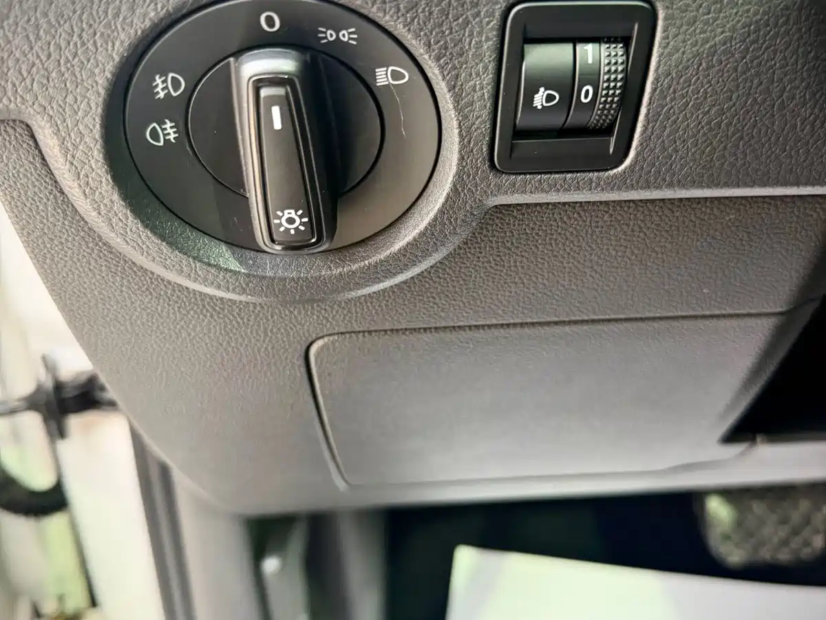 Volkswagen T-Cross 2021 1.5L Auto Comfort Edition фото 21