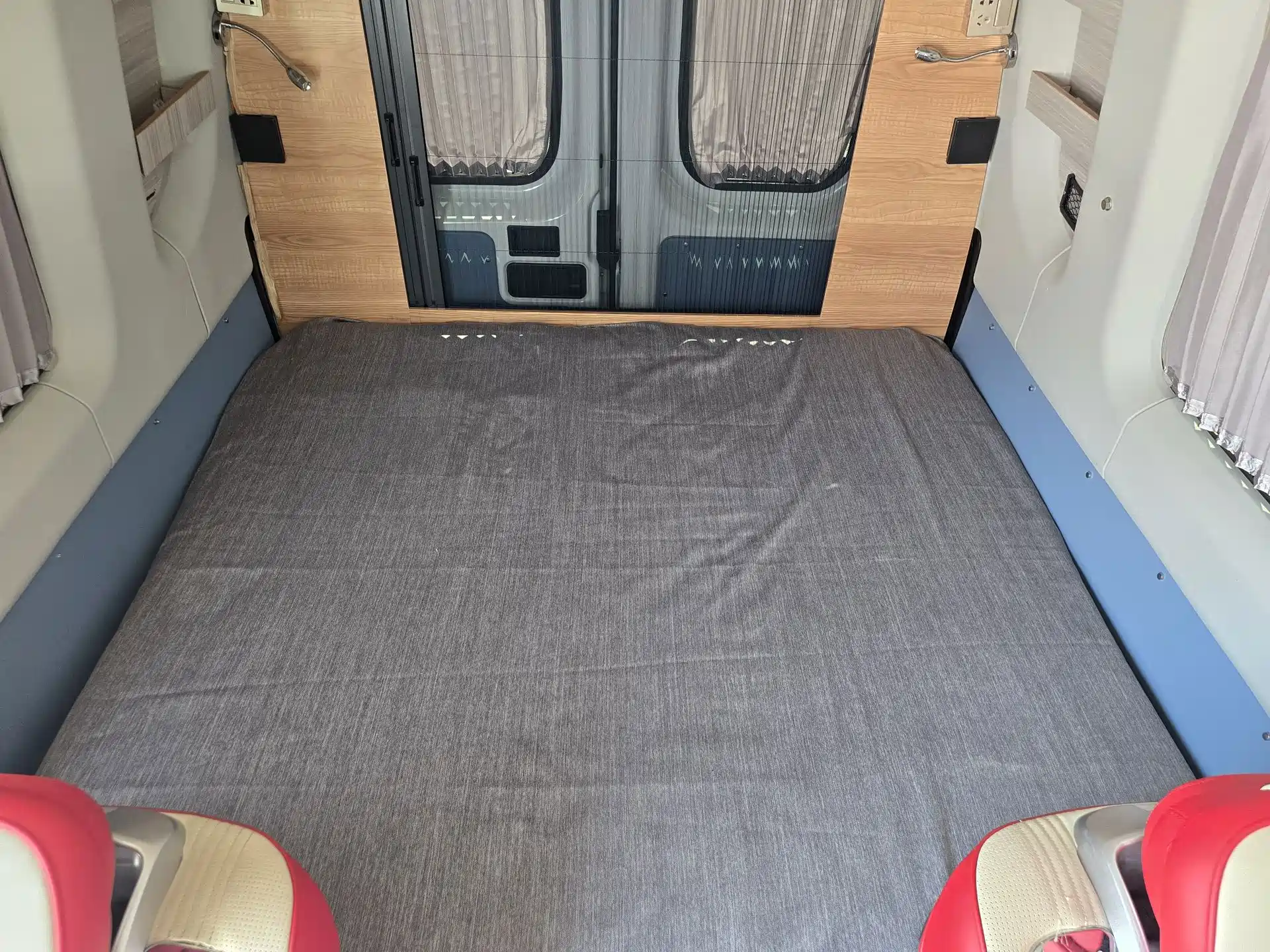Photo 21 - Iveco Daily