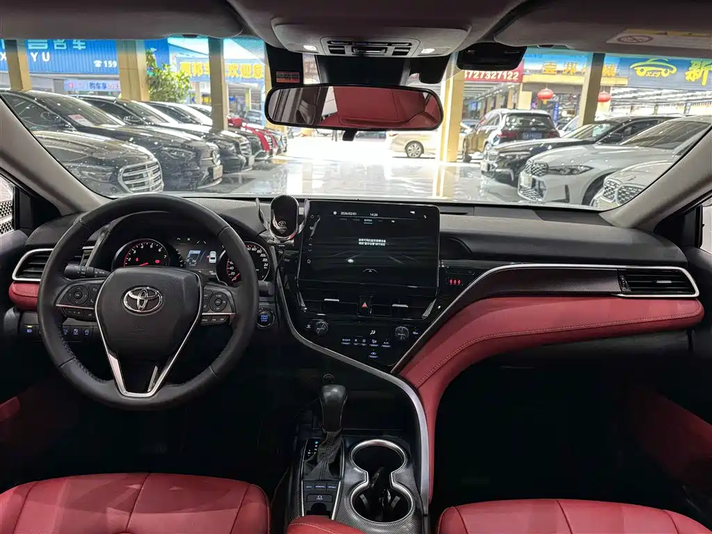 Toyota Camry 2021 2.0S Sporty Edition фото 9