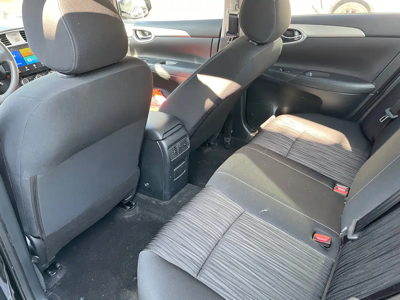 Фото 8 - Nissan Sylphy