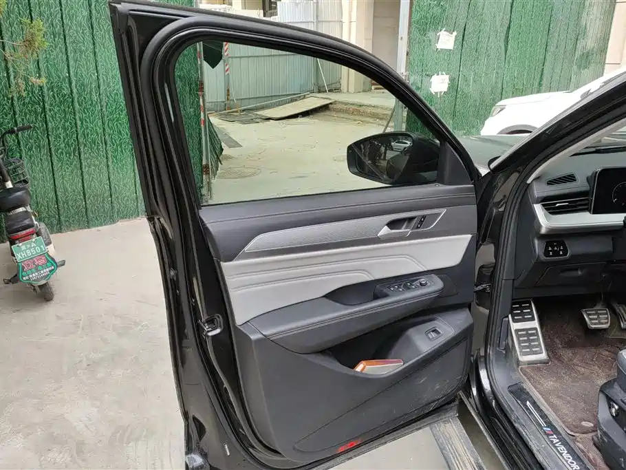 Volkswagen Talagon 2024 380TSI 4WD R-Line Touring фото 7