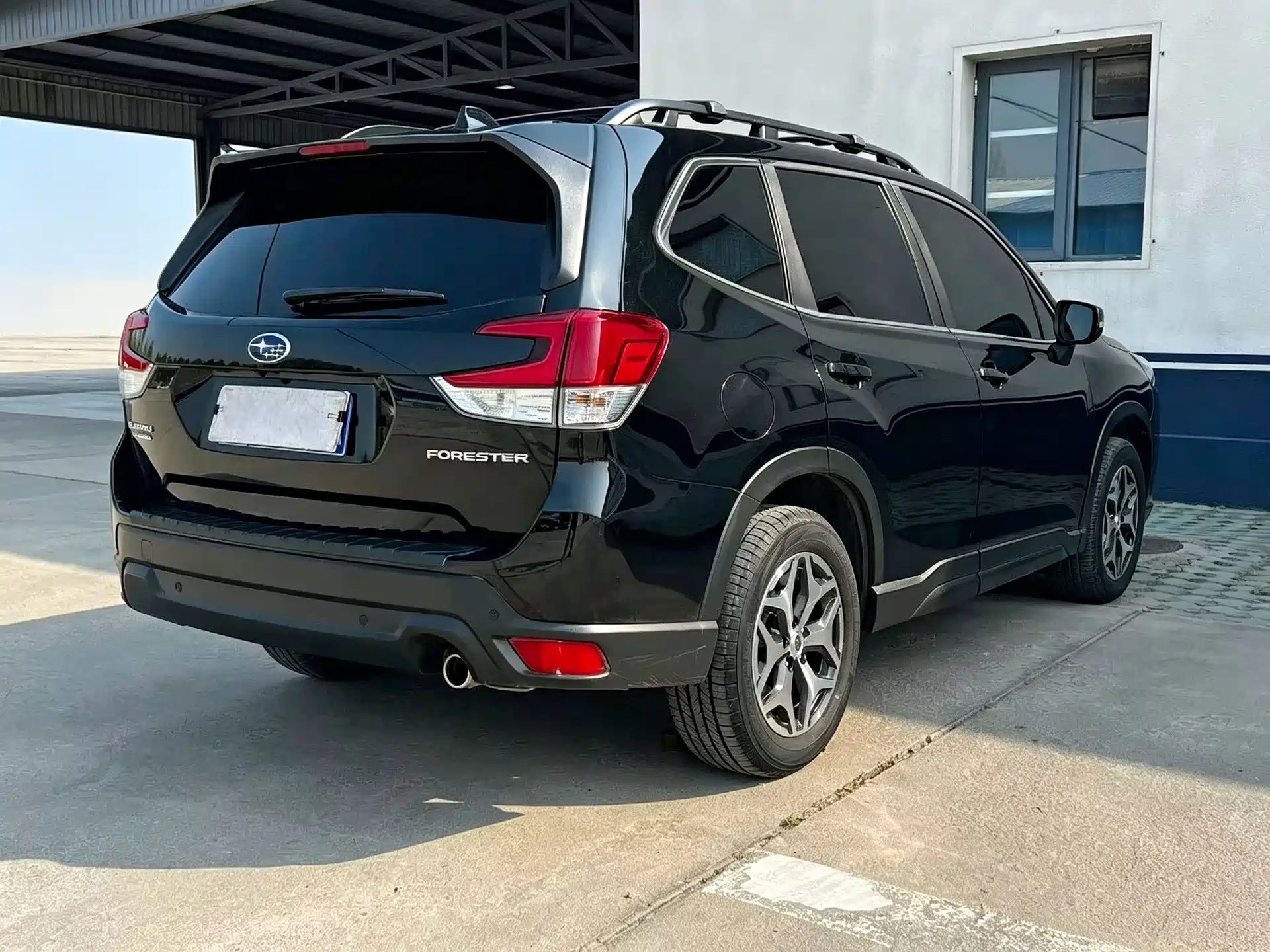Photo 6 - Subaru Forester
