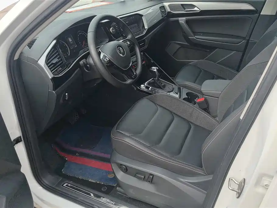 Volkswagen Tayron 2021 330TSI 2WD Luxury Smart Connect Edition фото 9