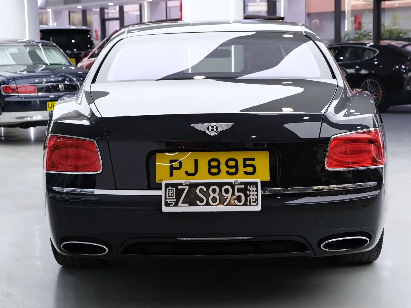 Bentley Flying Spur 2013 6.0T W12 Mulliner фото 13