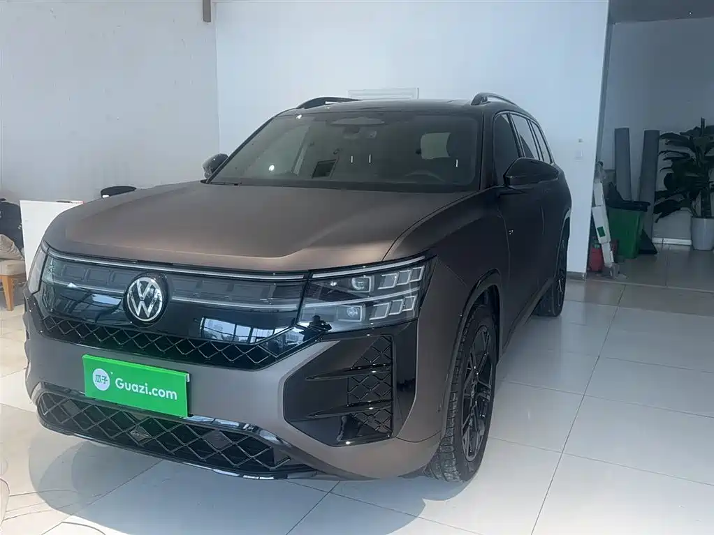 Volkswagen Teramont 2025 Teramont Pro 450TSI 4WD Summit Edition фото 2