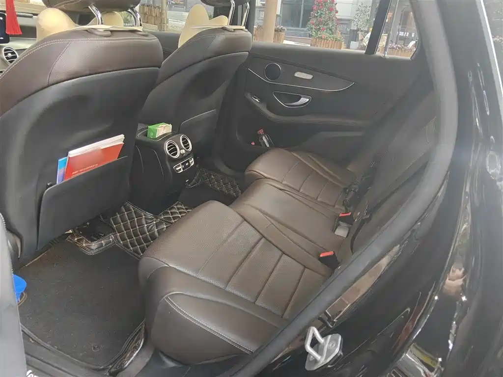 Mercedes-Benz GLC 2021 GLC 260 L 4MATIC Luxury фото 15