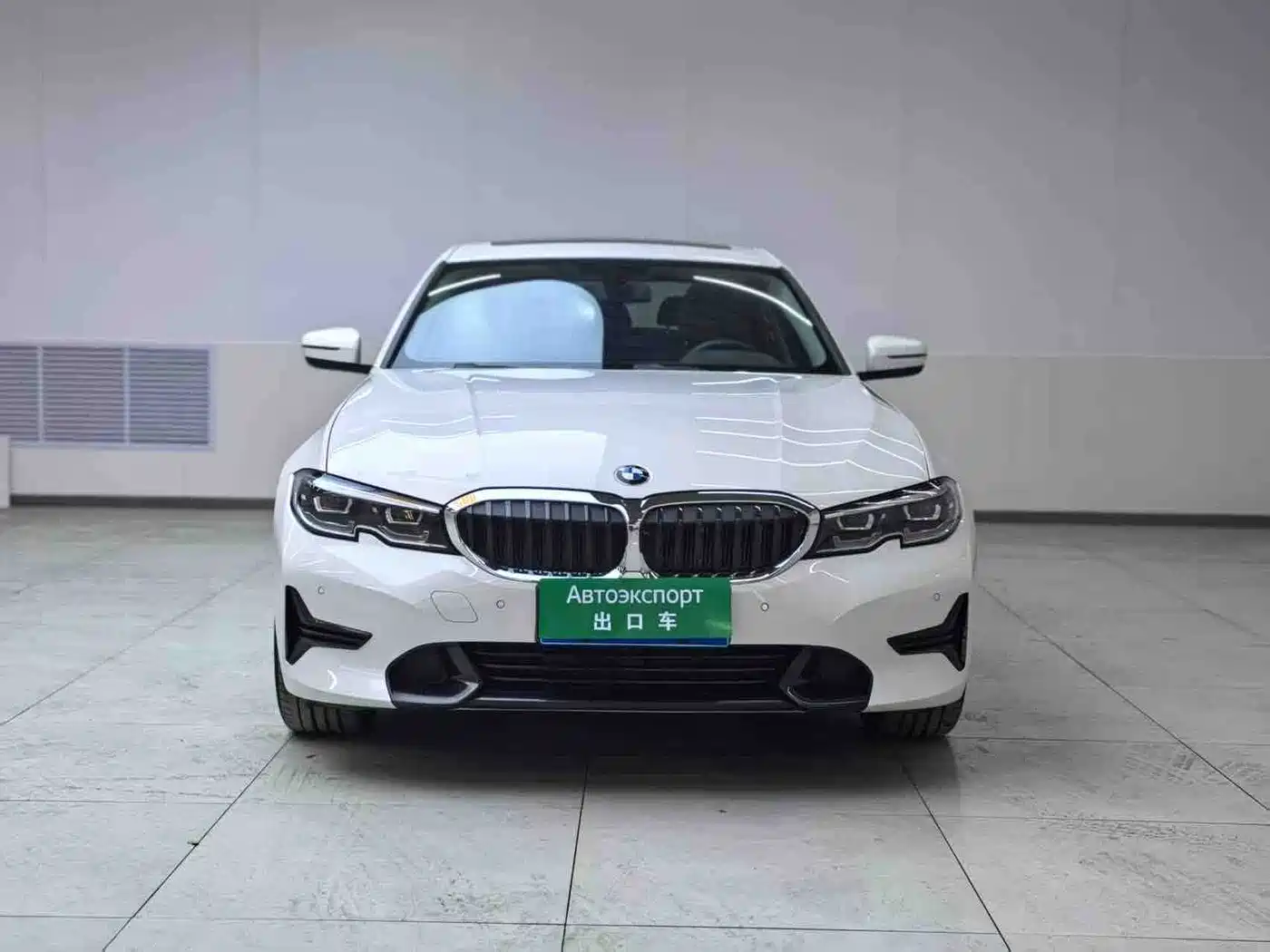 BMW 3 Series 2022 320i Sport Package фото 2