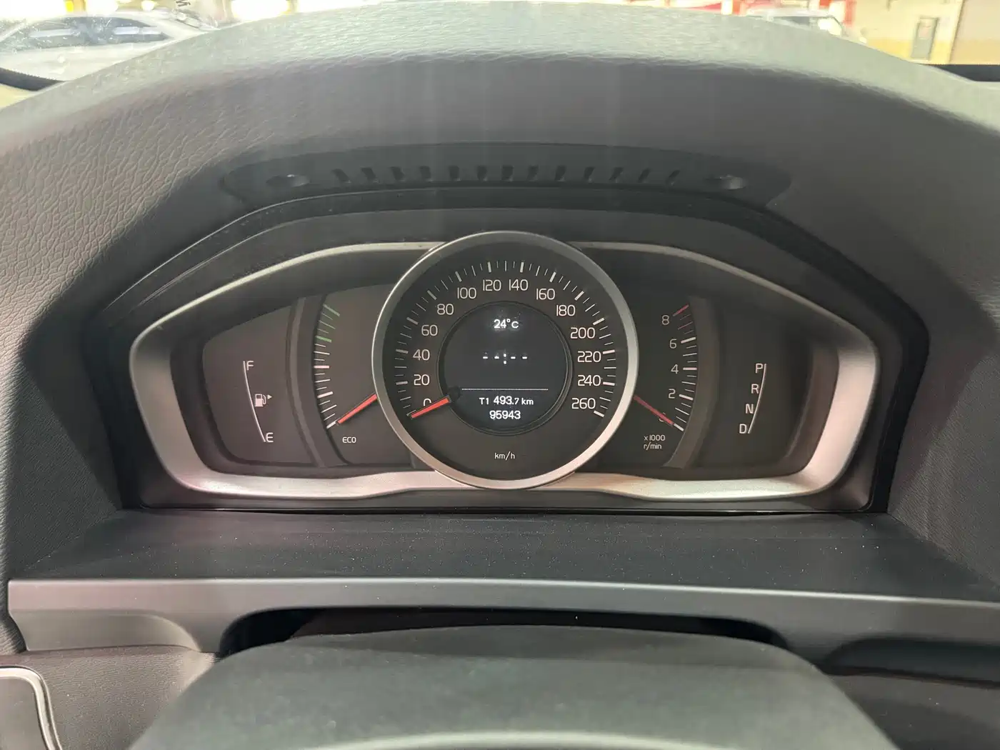Volvo V60 2013 2014 T5 Zhiyi Edition