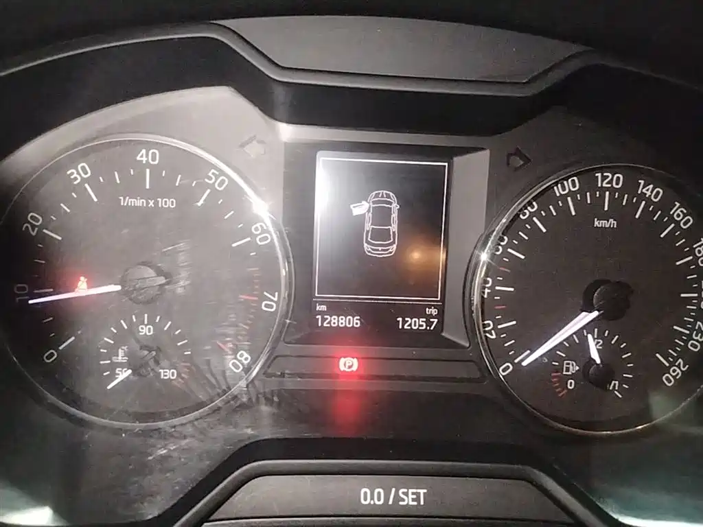 Škoda Octavia 2015 1.6L Automatic逸俊版 фото 12