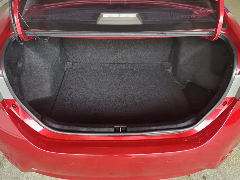 Toyota Corolla 2017 1.2T CVT GL-i фото 10