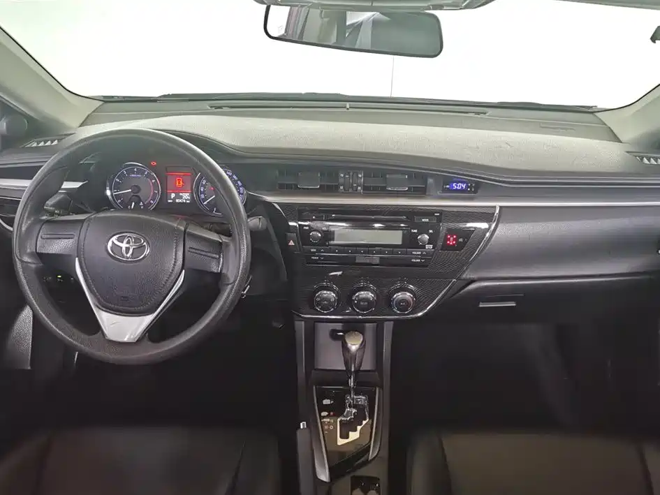 Toyota Corolla 2017 1.2T CVT GL-i фото 5