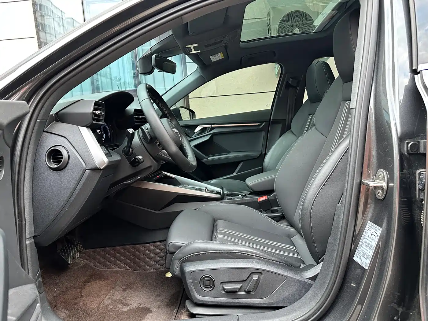 Audi A3 2023 A3L Limousine 35 TFSI Fashion Sport фото 15