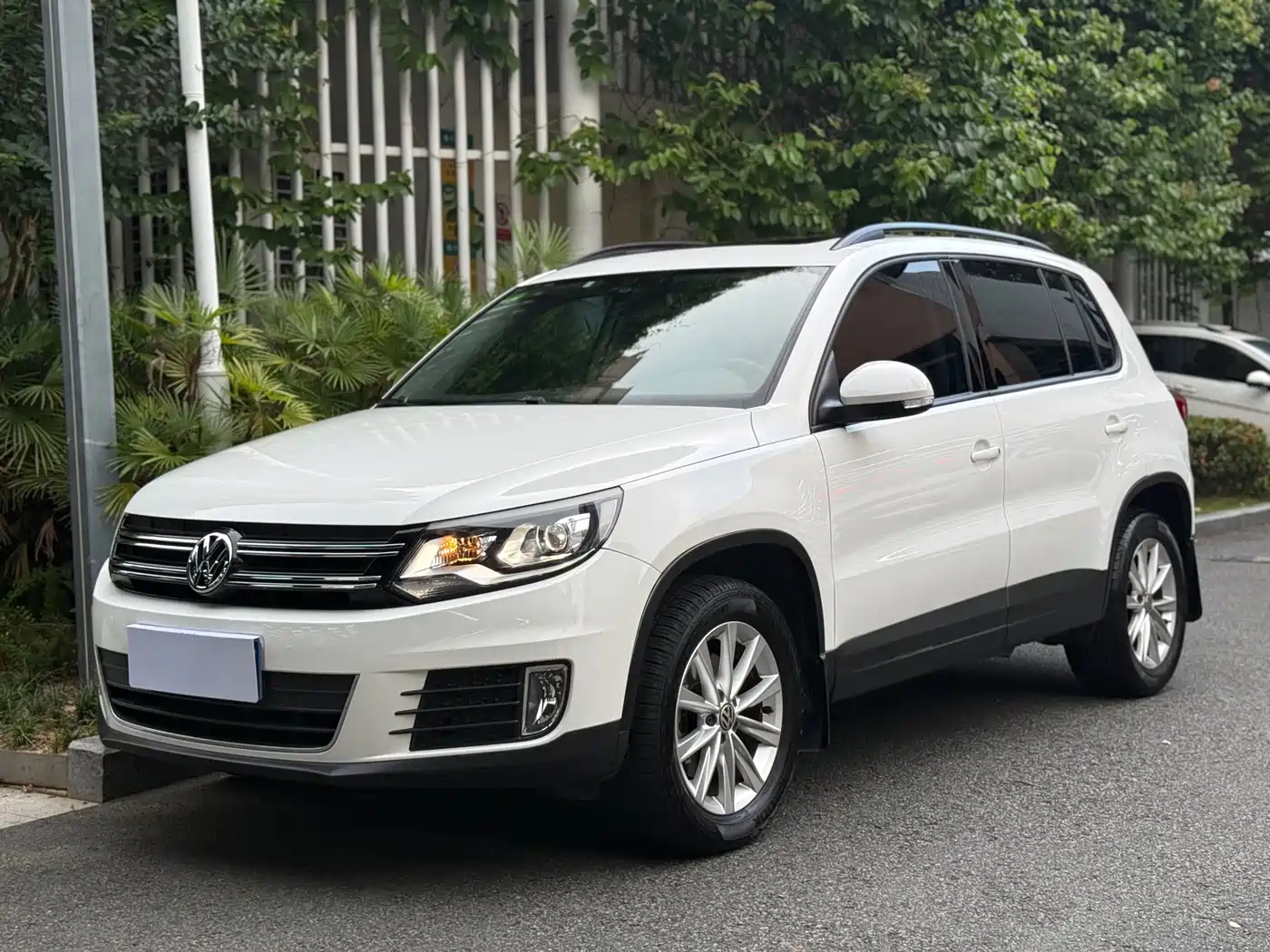 Volkswagen Tiguan 2016 280TSI Automatic 2WD Silk Road Comfort