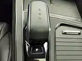 Фото 13 - Geely Atlas