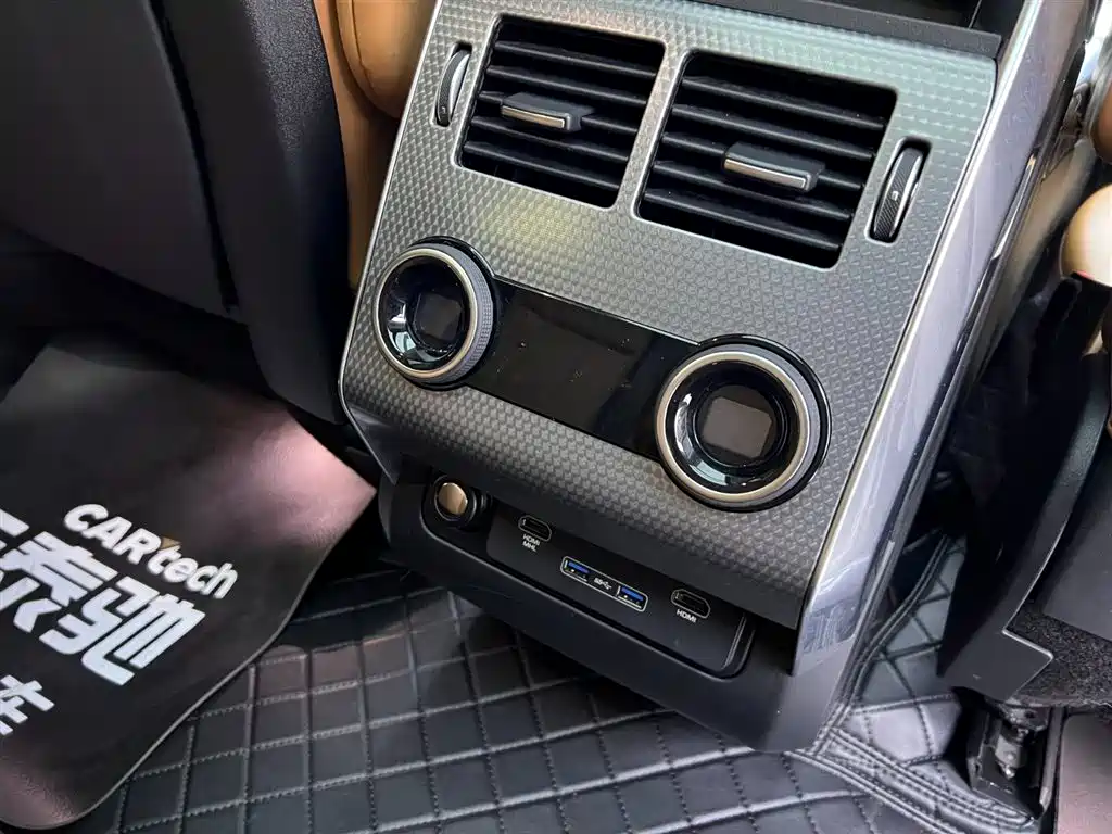 Land Rover Range Rover Sport 2022 3.0 L6 Gloss Black Edition фото 30