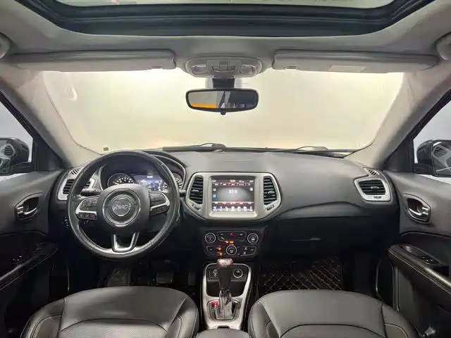 Jeep Compass 2017 2017 200T Automatic Family Edition