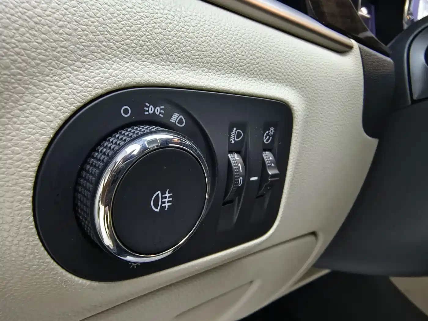 Buick Verano 2018 Sedan 15S Automatic Progressive фото 16