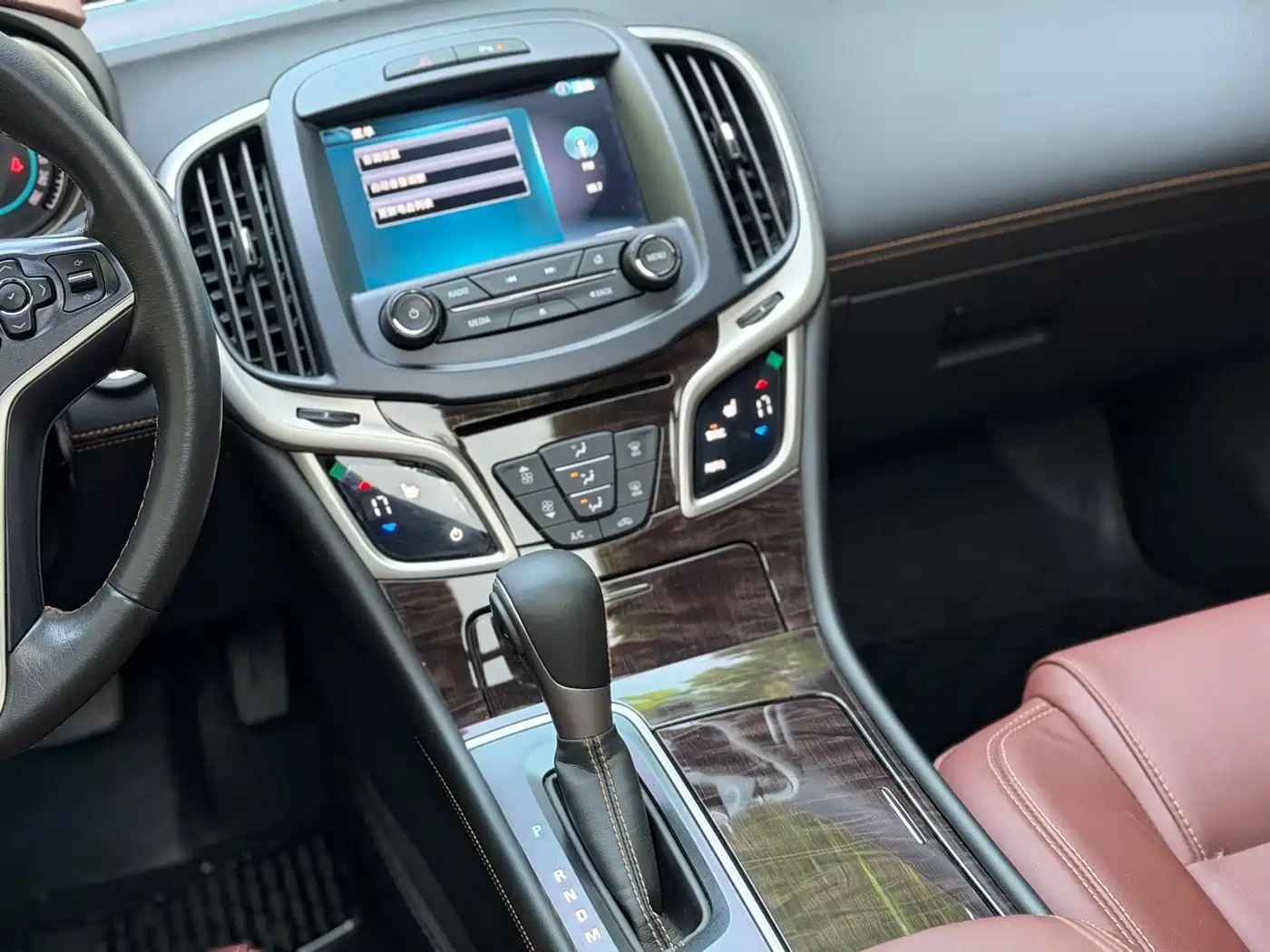 Buick LaCrosse 2013 2.4L SIDI Elite Comfort фото 14