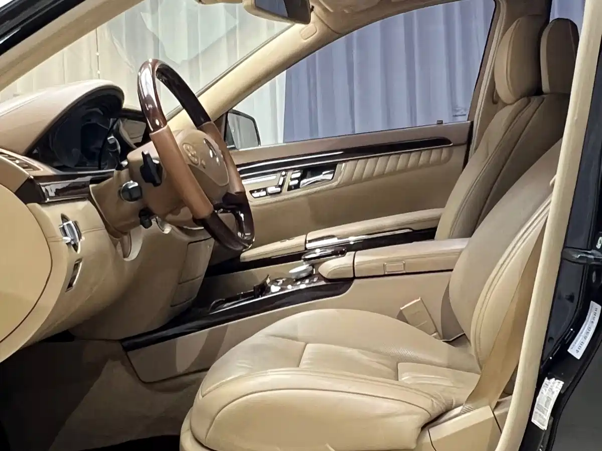 Mercedes-Benz S-Class 2012 S 600 L Grand Edition фото 7