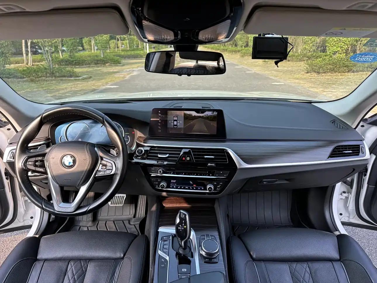 BMW 5 Series 2018 530Li Exclusive Luxury Package фото 15