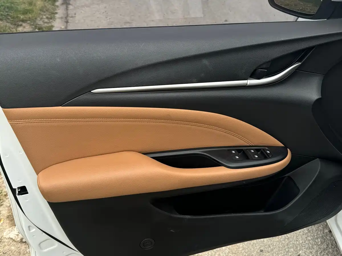 Buick Excelle 2018 18T Automatic Flagship фото 9