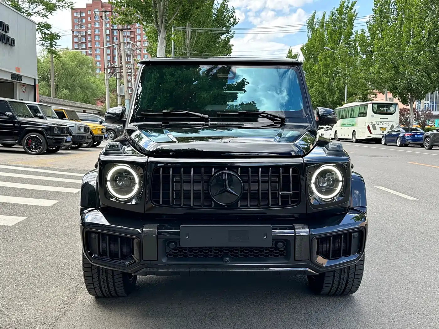Mercedes-Benz G-Class AMG 2025 AMG G 63 фото 4