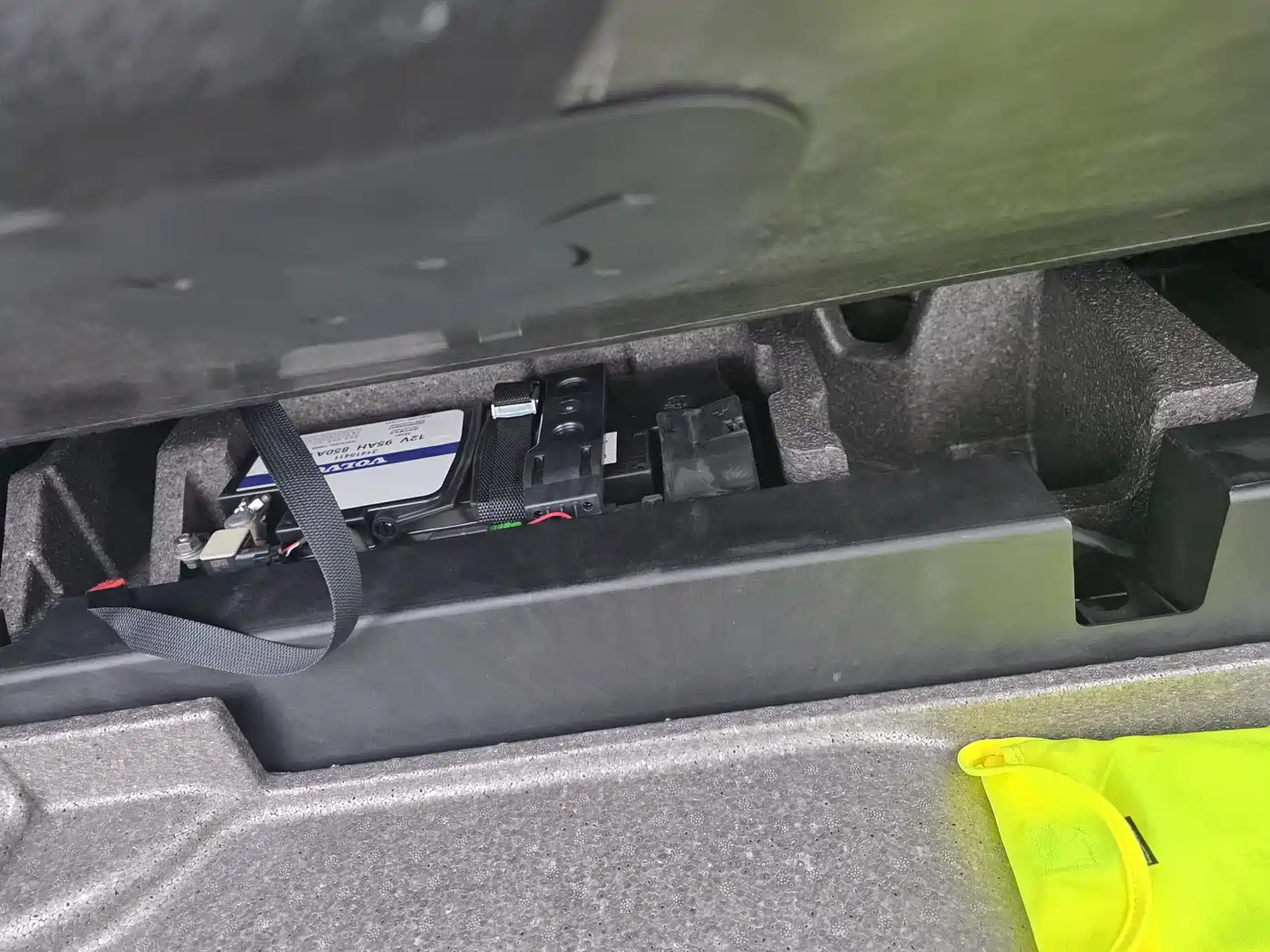 VOLVO XC60 PLUG-IN HYBRID