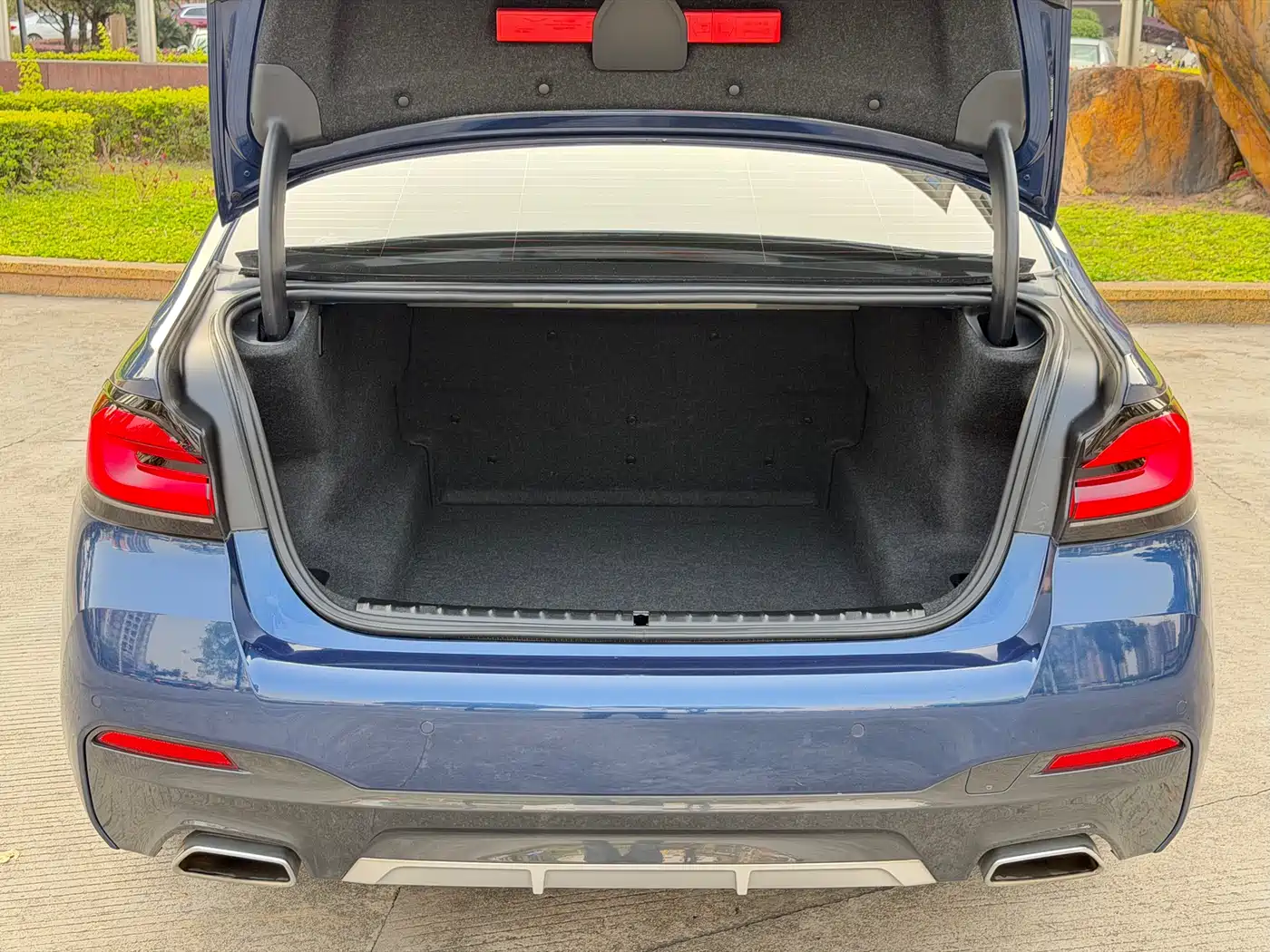 BMW 5 Series 2022 Facelift 525Li M Sport Package фото 20