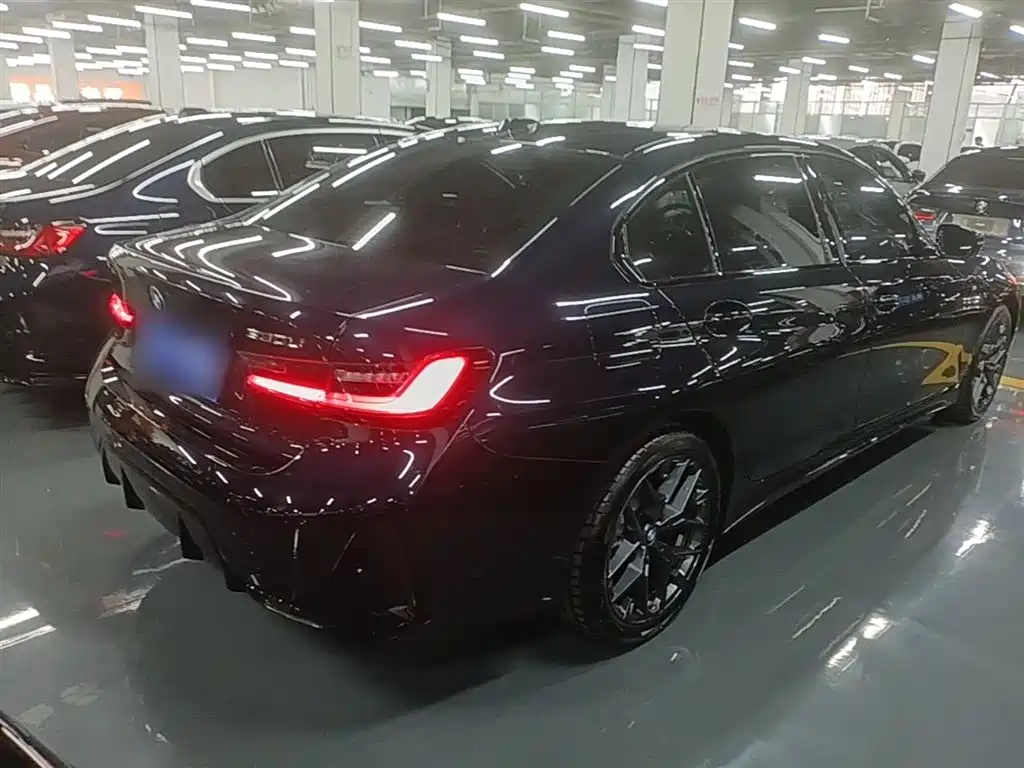 BMW 3 Series 2025 330Li M Sport Night Edition фото 7