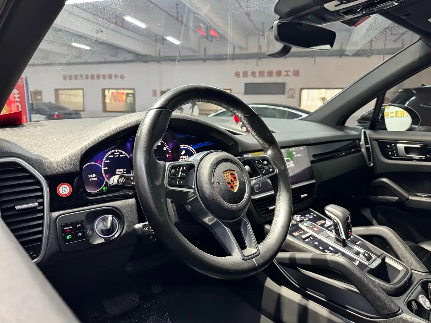 Porsche Cayenne 2018 Cayenne 3.0T фото 17