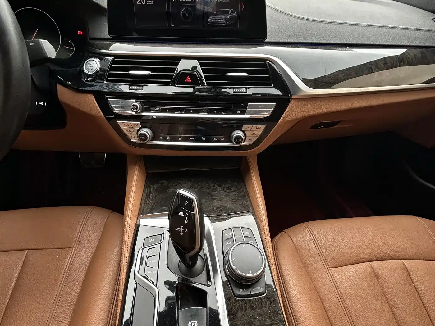BMW 5 Series 2019 530Li Leading M Sport Package фото 14