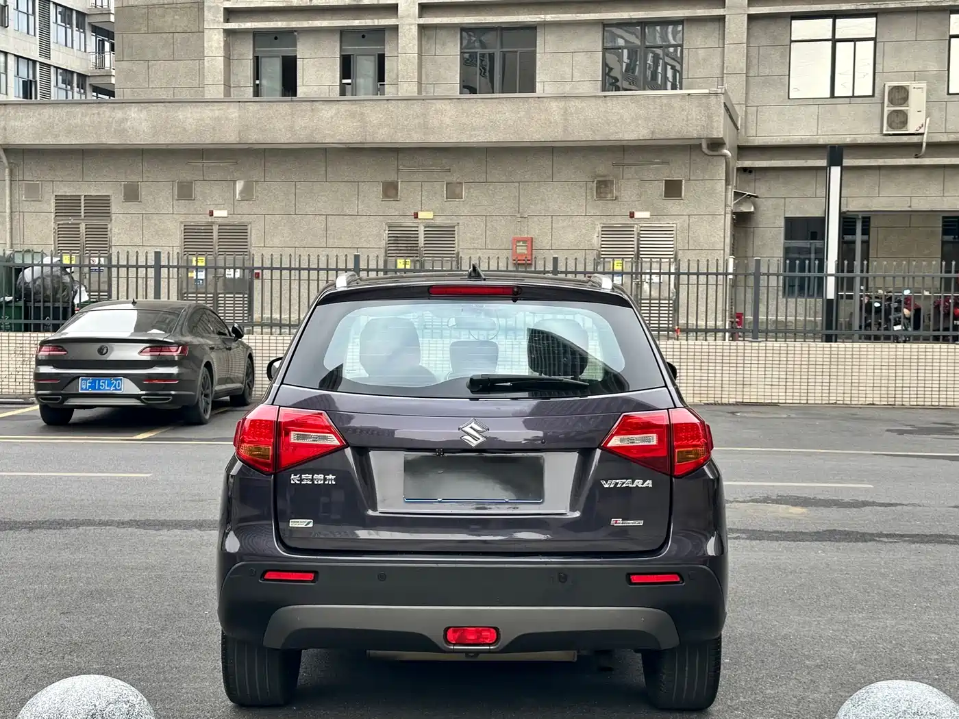 Suzuki Vitara 2016 2016 1.4T Auto 2WD Luxury Model