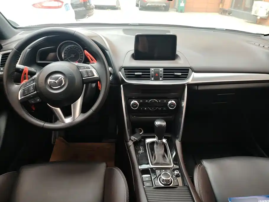 Mazda CX-4 2016 2016 2.5L AWD Sky Passion Edition