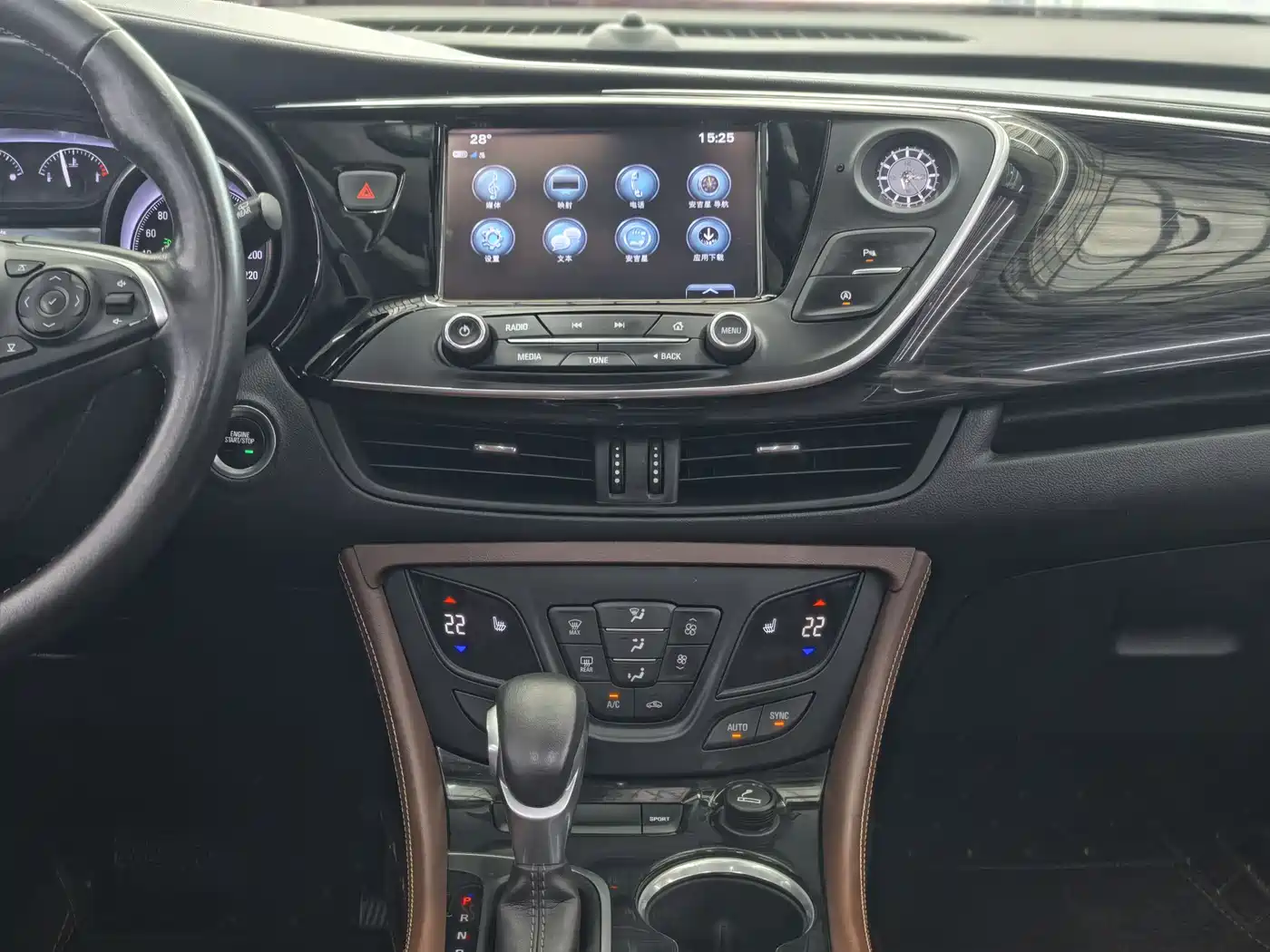 Buick Envision Plus 2019 28T 4WD Elite Type China V фото 22