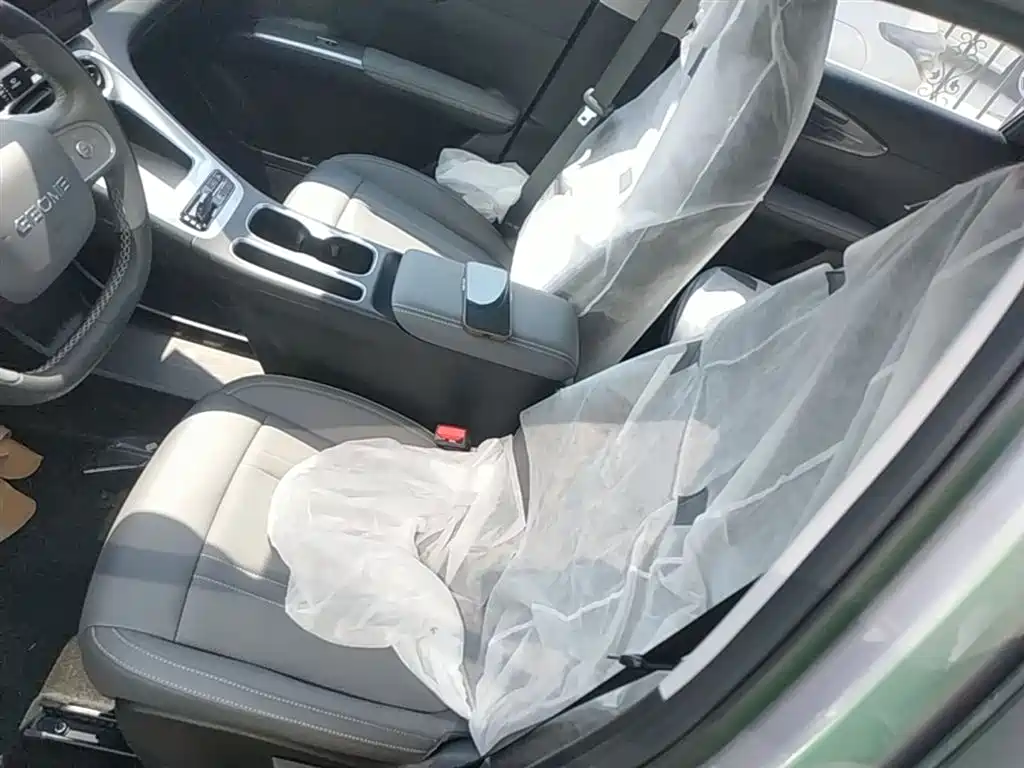 Geely Galaxy Starry Wish 2026 Edition 310km Youth Version фото 15