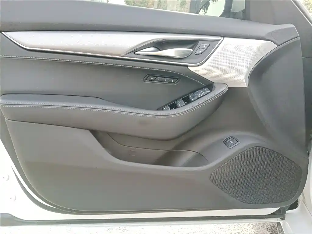 Cadillac CT5 2023 28T Prestige Style фото 4