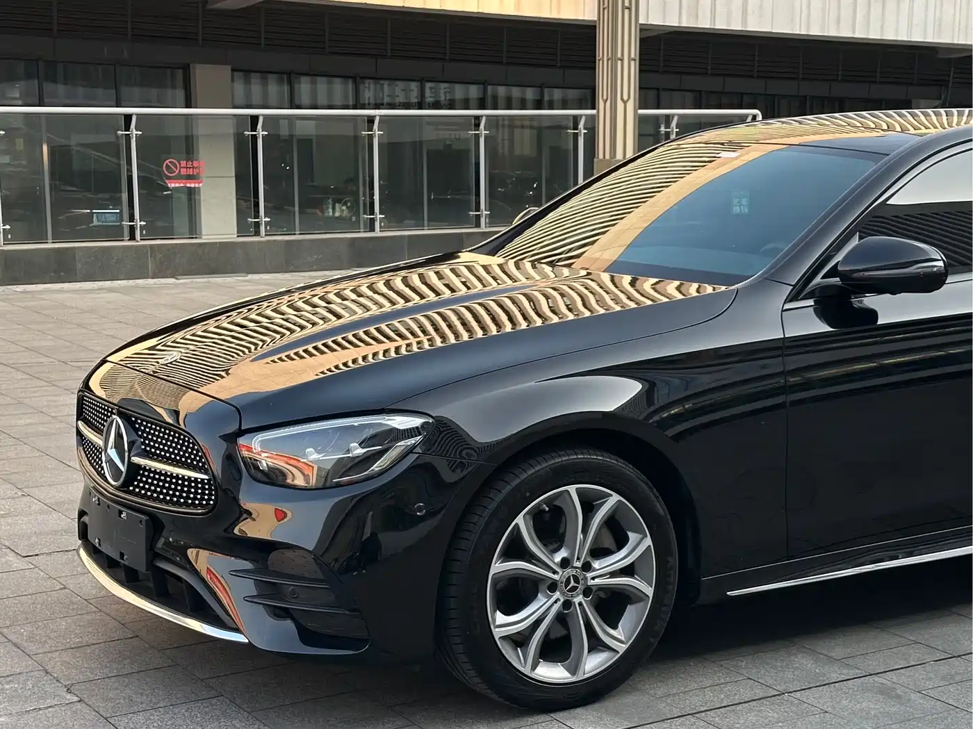 Mercedes-Benz E-Class 2022 E 300 L Sport Luxury фото 4
